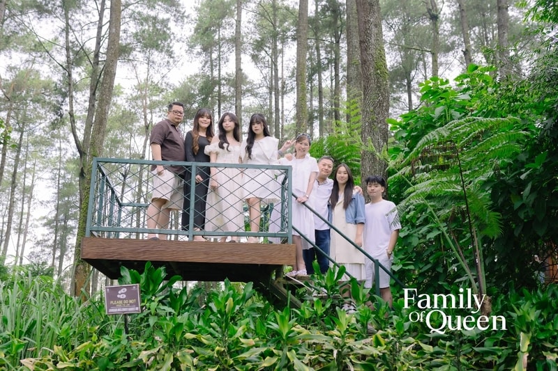 Family of Queen