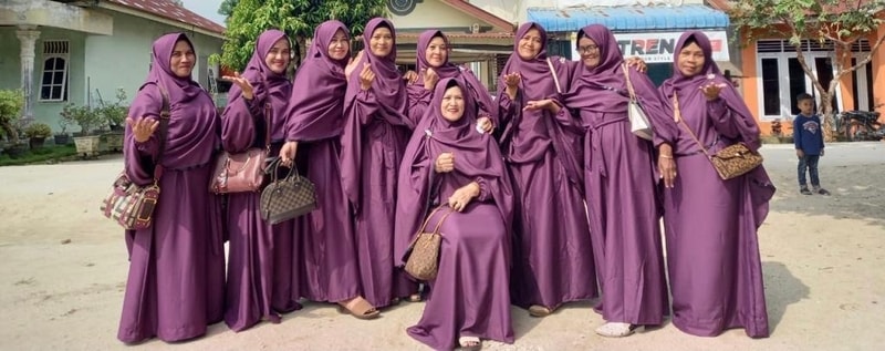 GAMIS KHADIJAH BY WAHYU SRIMULYANI